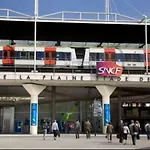 Close To Paris, Metro,rer, 6 People, Pkg Appartamento *
