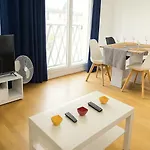 Close To Paris, Metro,rer, 6 People, Pkg