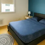 Close To Paris, Metro,rer, 6 People, Pkg *