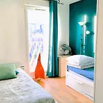 Close To Paris, Metro,rer, 6 People, Pkg Appartamento *