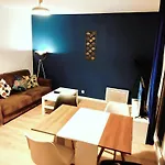 Close To Paris, Metro,rer, 6 People, Pkg * Saint-Denis (Seine-Saint-Denis)