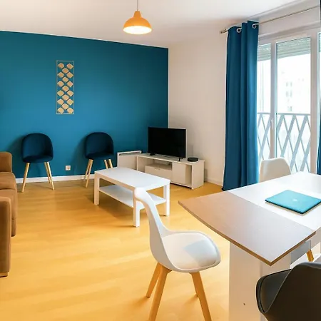 Close To Paris, Metro,rer, 6 People, Pkg * Saint-Denis (Seine-Saint-Denis)