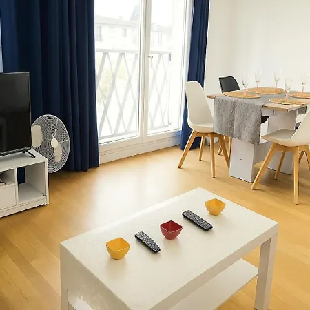 Close To Paris, Metro,rer, 6 People, Pkg