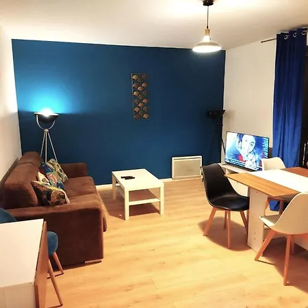 Appartamento Close To Paris, Metro,rer, 6 People, Pkg