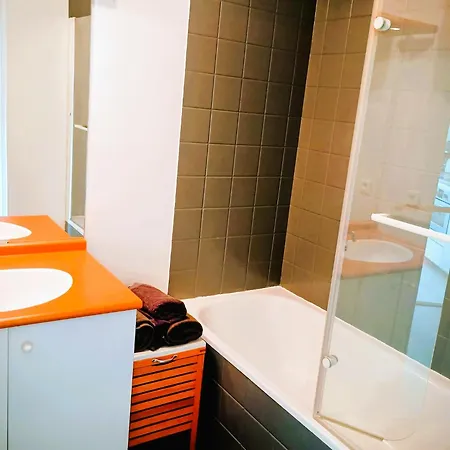 Appartamento Close To Paris, Metro,rer, 6 People, Pkg Saint-Denis (Seine-Saint-Denis)