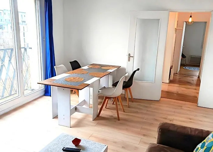 Close To Paris, Metro,rer, 6 People, Pkg Lägenhet Saint-Denis (Seine-Saint-Denis)